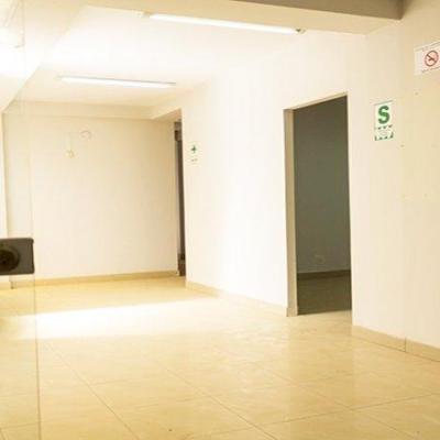 VENTA DE CONSULTORIOS EN URB. SANTA VICTORIA